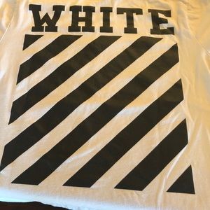 Off-White Tee Sz.L